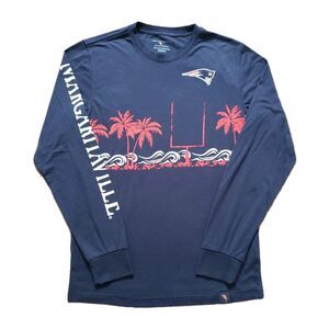 Margaritaville Island Reserve New England Patriots Sz XS Wrap Around Long Sleeve